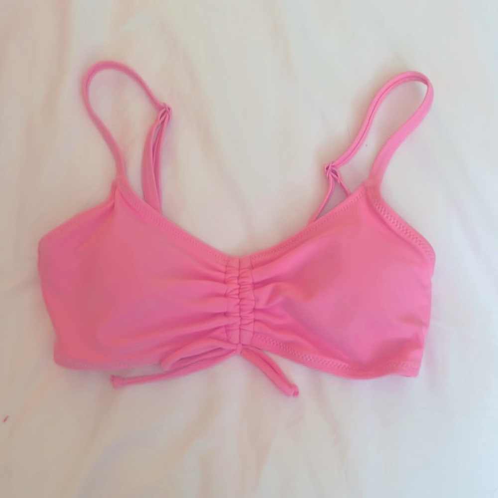 Old navy never worn pink bikini top